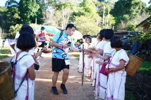 BIB: 
                            <button type="button" onclick="openModal(19020257)" class="btn btn-primary btn-sm float-right btn-popup" data-toggle="modal" data-target=".modal-high-quality">
                        <i class="fas fa-shopping-cart"></i> Add to Cart
                    </button>
                                            <button type="button" onclick="isThisMe(19020257, true)" class="btn btn-success btn-sm float-right btn-popup btn-isme hidden" data-toggle="tooltip" data-placement="bottom" title="นี่คือรูปของคุณใช่ไหม คลิกที่นี่เพื่อเอาเข้าอัลบั้ม">
                        <i class="fas fa-plus"></i> Add to album
                    </button>
                    <button type="button" onclick="isThisMe(19020257, false)" class="btn btn-warning btn-sm float-right btn-popup btn-isnotme hidden">
                        <i class="fas fa-ban"></i> Remove from album
                    </button>